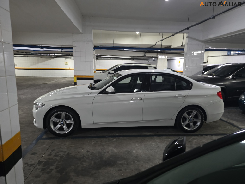 BMW 320I 2.0 16V TURBO ACTIVE FLEX 4P AUTOMATICO