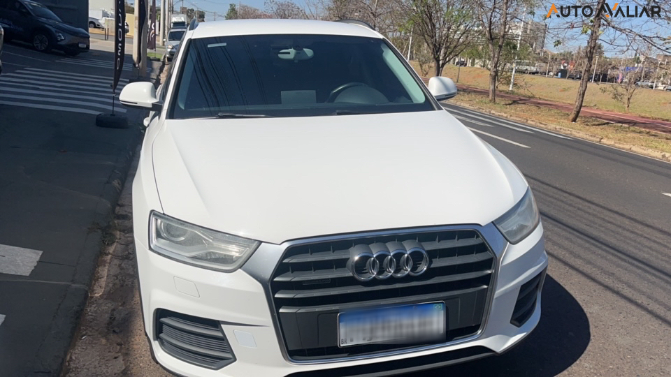 AUDI Q3 2.0 TFSI ATTRACTION QUATTRO 4P GASOLINA S TRONIC