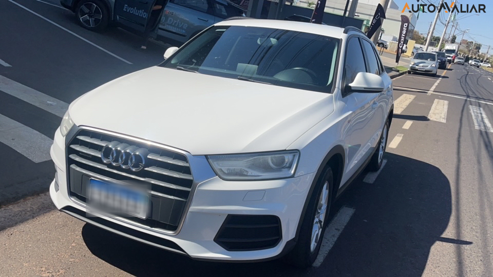 AUDI Q3 2.0 TFSI ATTRACTION QUATTRO 4P GASOLINA S TRONIC