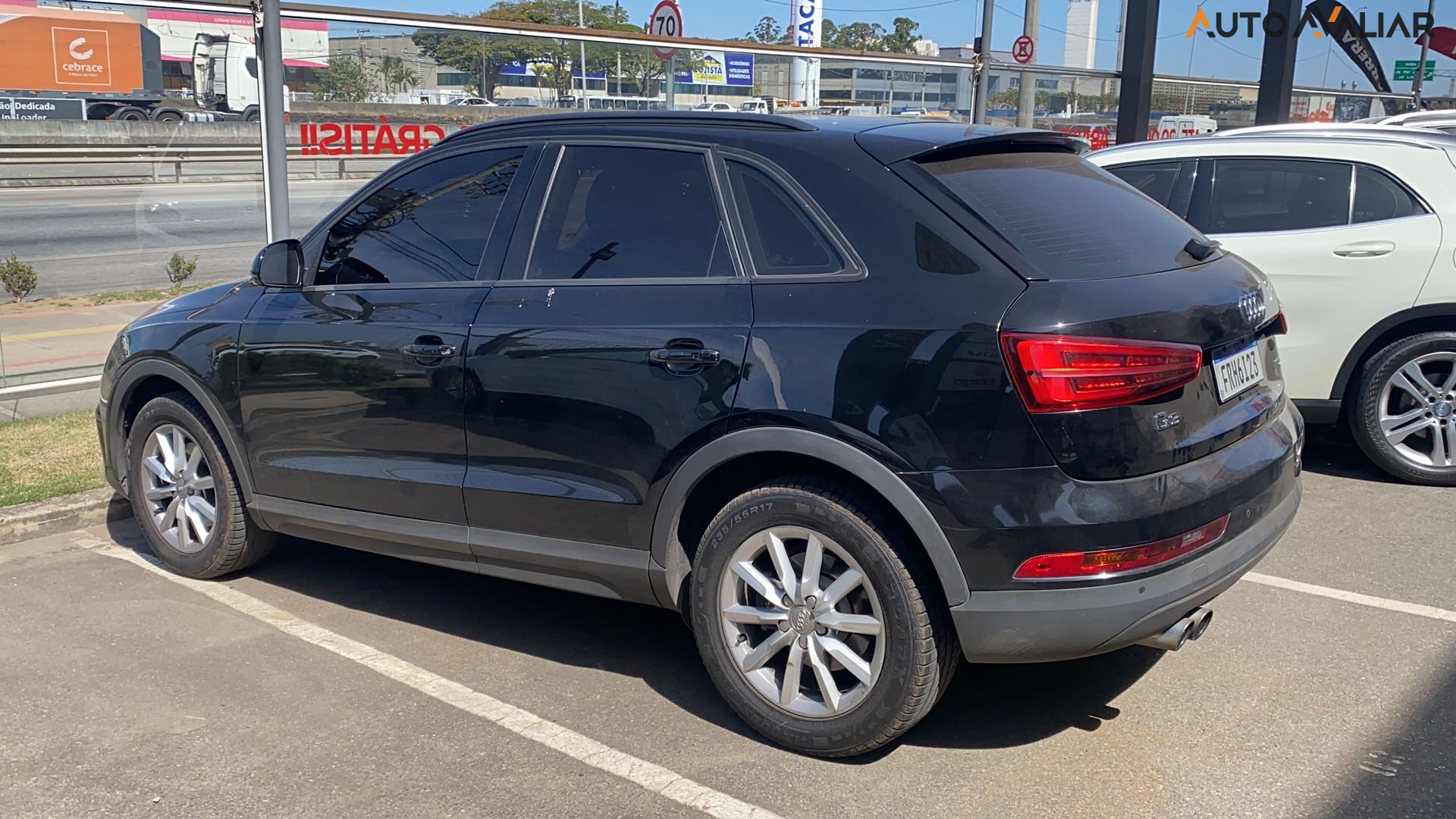 AUDI Q3 1.4 TFSI FLEX PRESTIGE S TRONIC