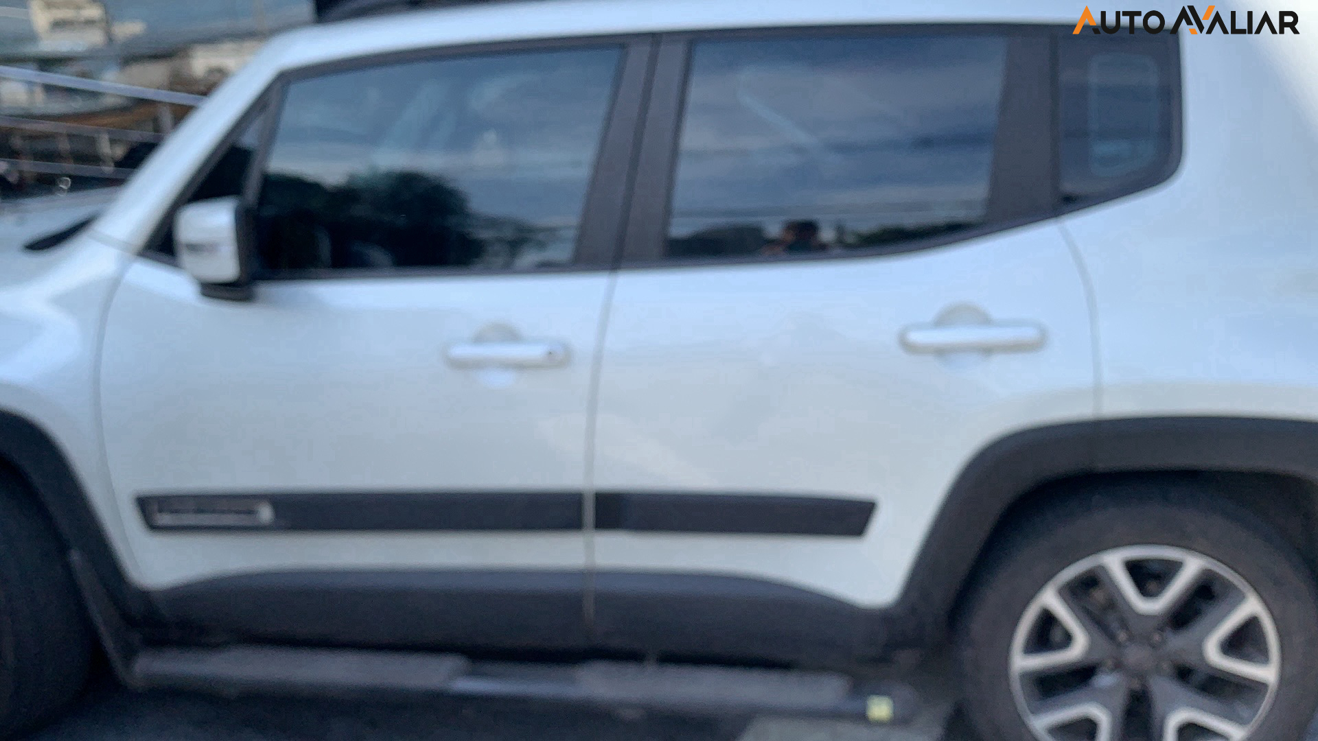 JEEP RENEGADE 1.8 16V FLEX LONGITUDE 4P AUTOMATICO