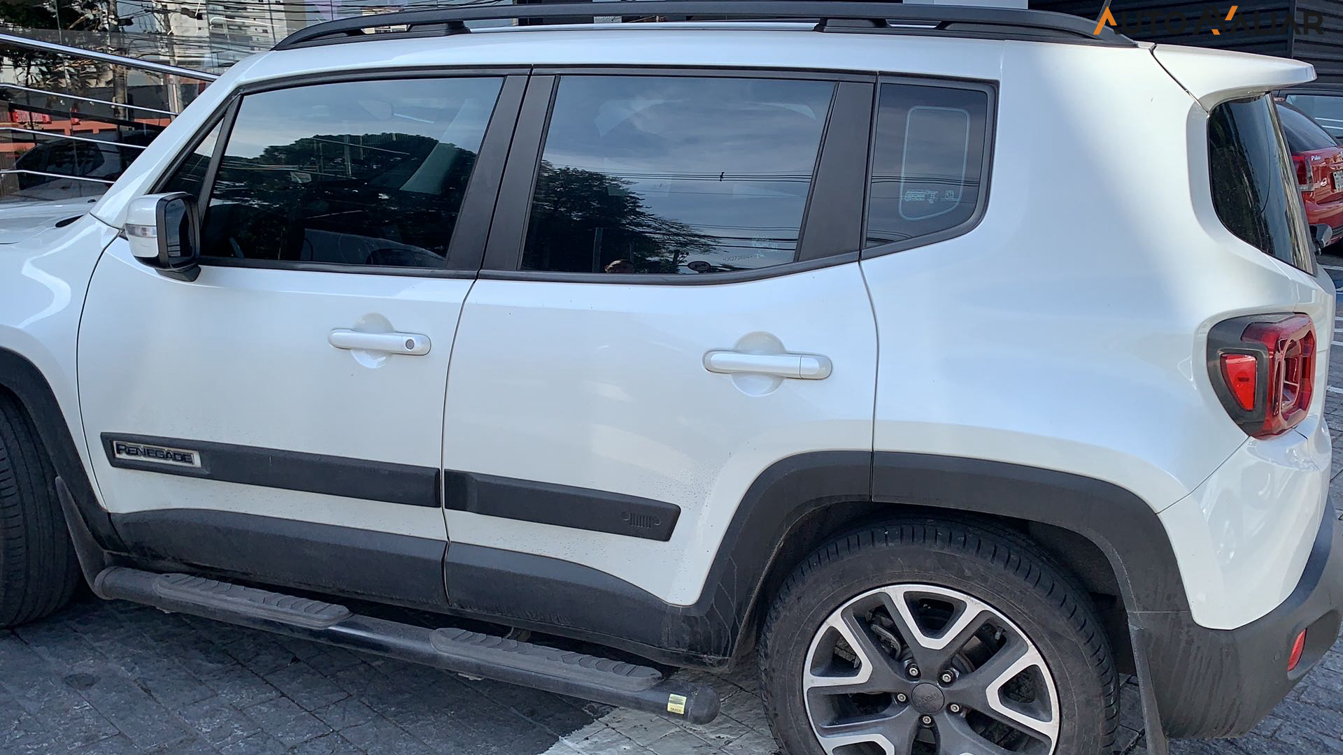 JEEP RENEGADE 1.8 16V FLEX LONGITUDE 4P AUTOMATICO