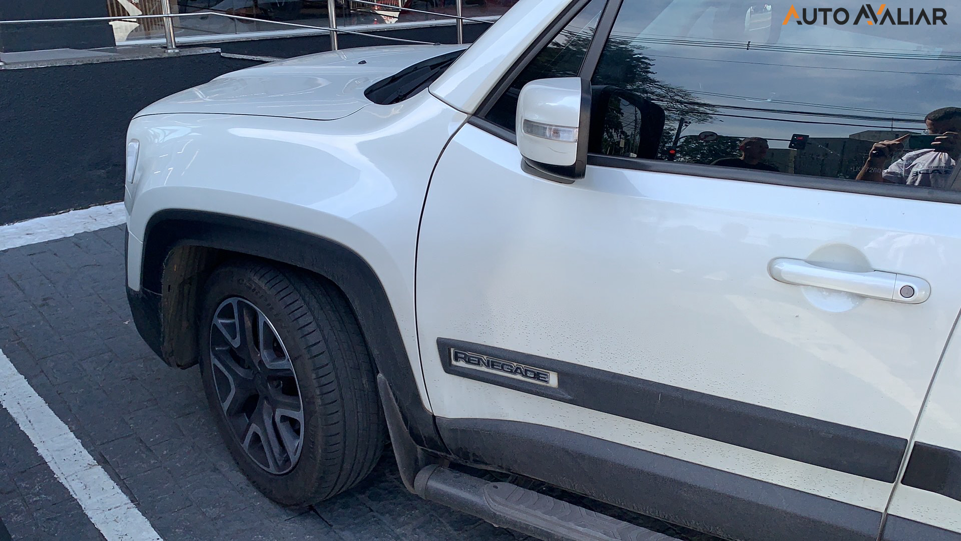 JEEP RENEGADE 1.8 16V FLEX LONGITUDE 4P AUTOMATICO
