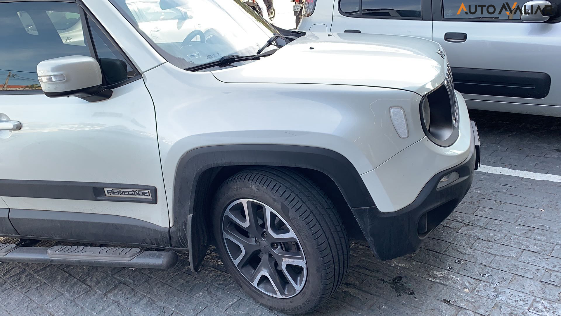 JEEP RENEGADE 1.8 16V FLEX LONGITUDE 4P AUTOMATICO