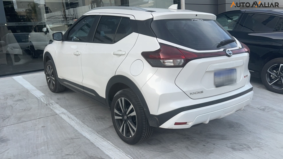 NISSAN KICKS 1.6 16V FLEXSTART ADVANCE XTRONIC