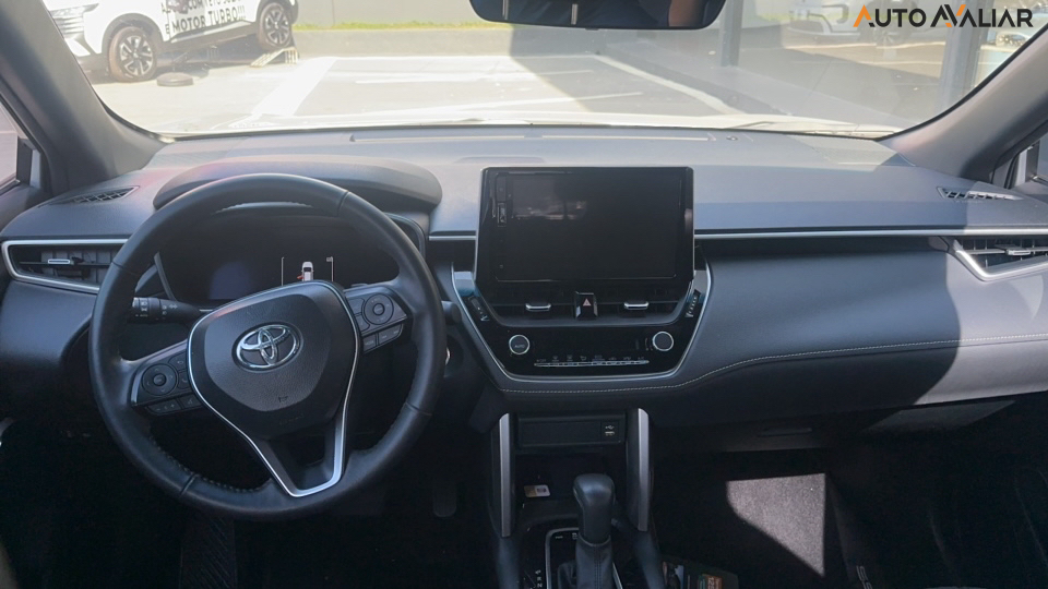 TOYOTA COROLLA CROSS 2.0 VVT-IE FLEX XRE DIRECT SHIFT