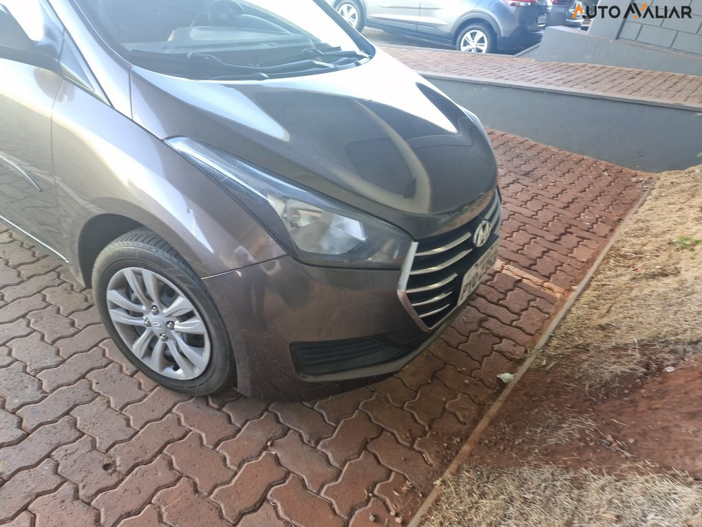 HYUNDAI HB20S 1.6 COMFORT PLUS 16V FLEX 4P MANUAL