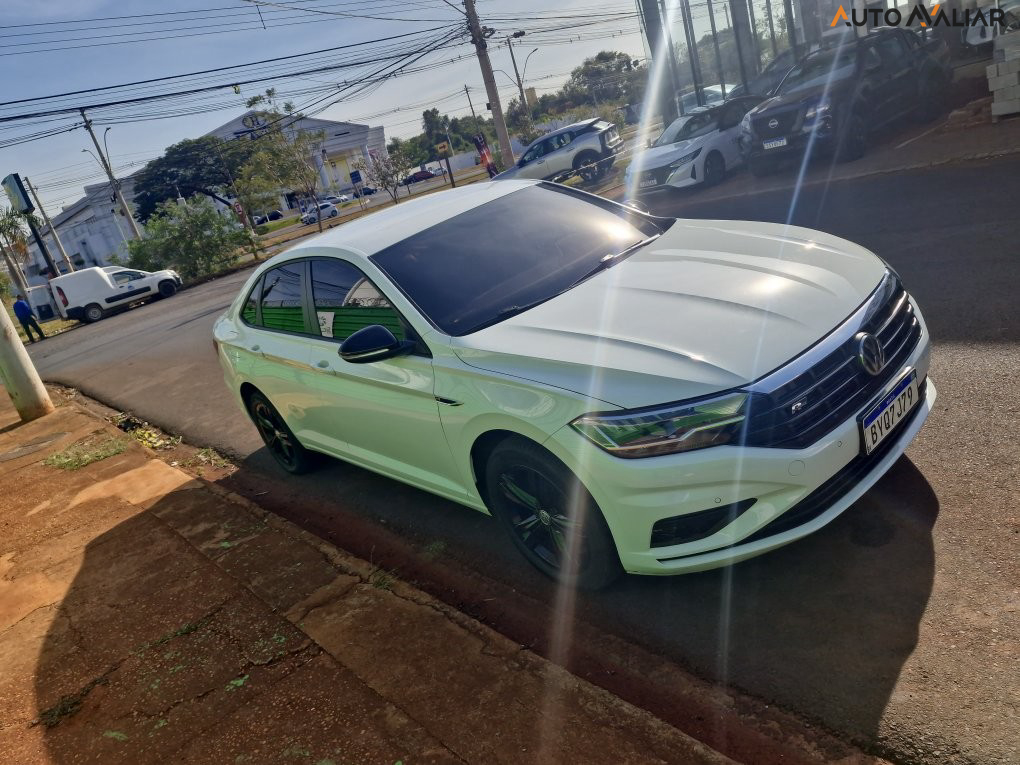 VOLKSWAGEN JETTA 1.4 250 TSI TOTAL FLEX R-LINE TIPTRONIC