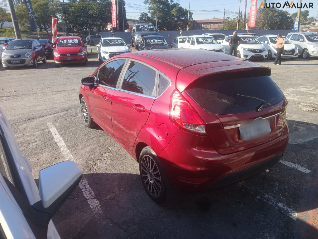 FORD FIESTA 1.6 TITANIUM HATCH 16V FLEX 4P POWERSHIFT