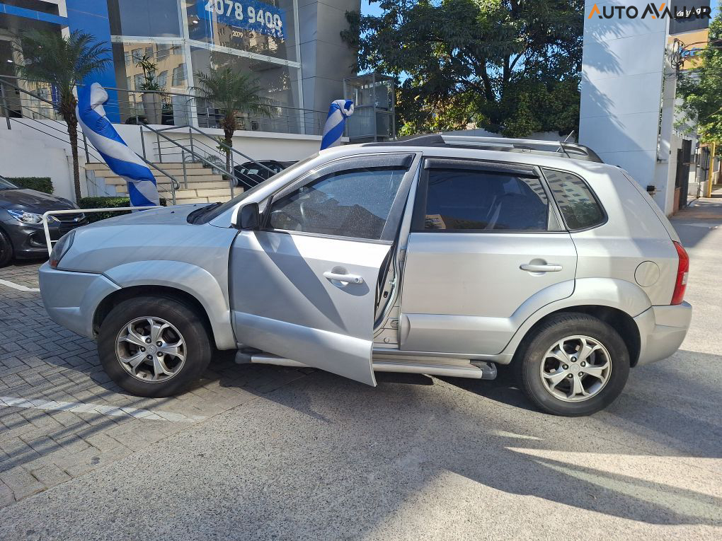HYUNDAI TUCSON 2.0 MPFI GLS 16V 143CV 2WD FLEX 4P AUTOMATICO