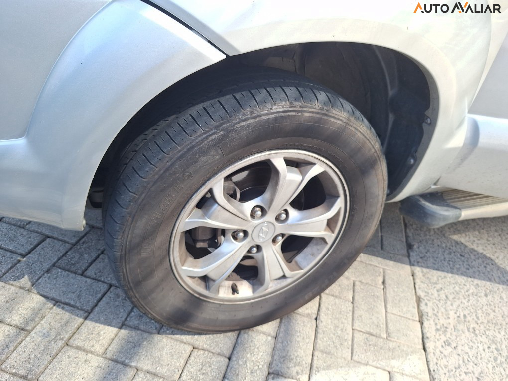 HYUNDAI TUCSON 2.0 MPFI GLS 16V 143CV 2WD FLEX 4P AUTOMATICO