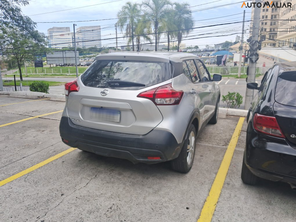 NISSAN KICKS 1.6 16V FLEXSTART ACTIVE XTRONIC