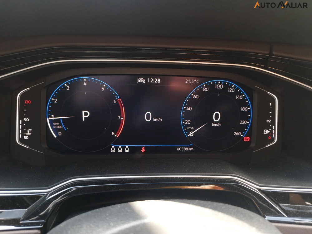 VOLKSWAGEN VIRTUS 1.0 200 TSI HIGHLINE AUTOMÁTICO