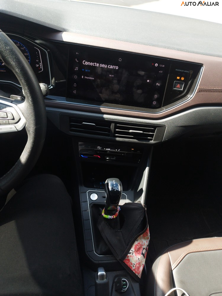 VOLKSWAGEN VIRTUS 1.0 200 TSI HIGHLINE AUTOMÁTICO