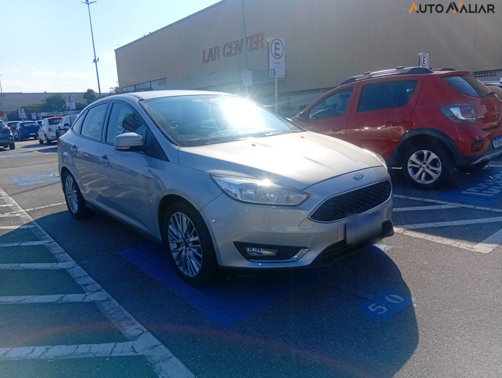 FORD FOCUS 2.0 SE 16V FLEX 4P POWERSHIFT