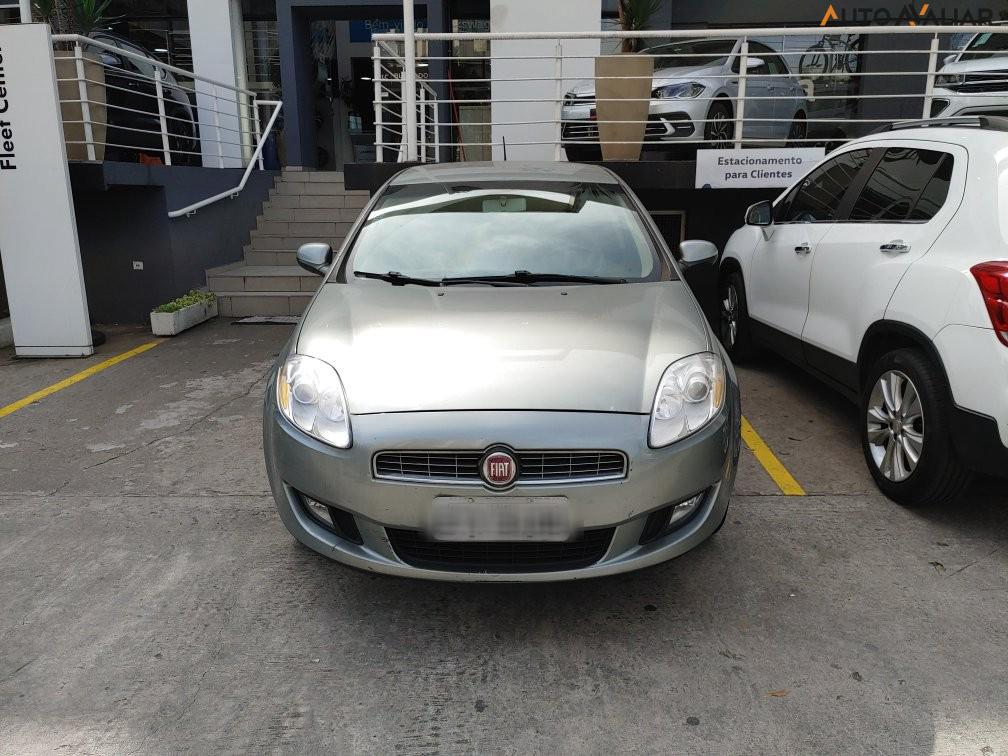 FIAT BRAVO 1.8 ESSENCE 16V FLEX 4P MANUAL