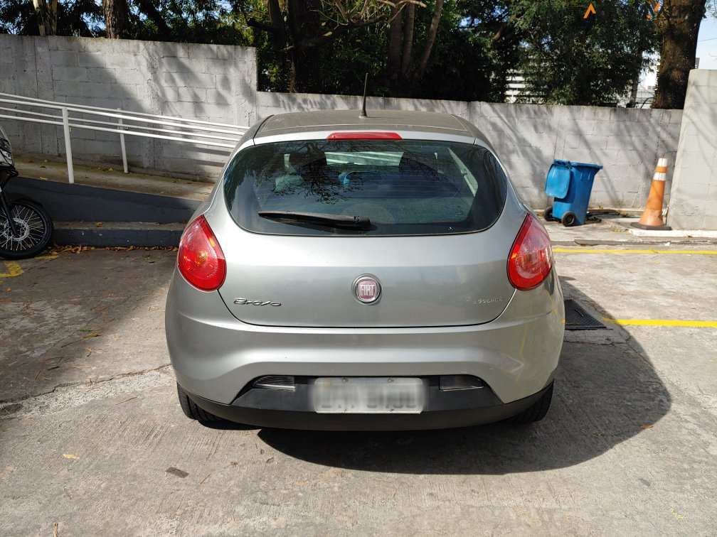 FIAT BRAVO 1.8 ESSENCE 16V FLEX 4P MANUAL