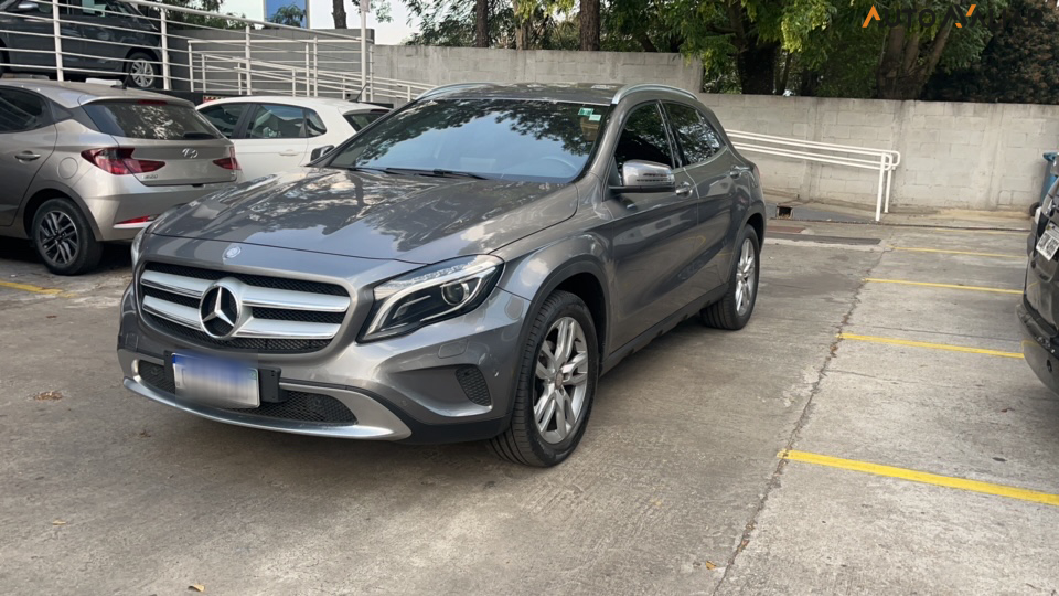 MERCEDES-BENZ GLA 200 1.6 CGI ADVANCE 16V TURBO FLEX 4P AUTOMATICO