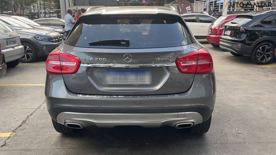 MERCEDES-BENZ GLA 200 1.6 CGI ADVANCE 16V TURBO FLEX 4P AUTOMATICO
