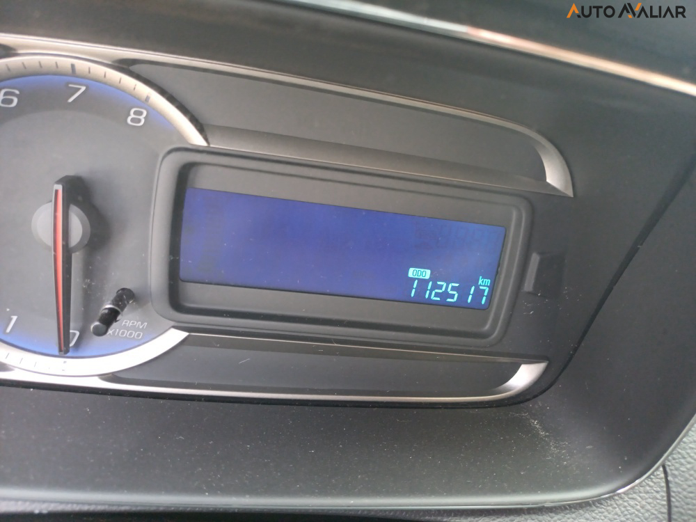 CHEVROLET TRACKER 1.8 MPFI LT 4X2 16V FLEX 4P AUTOMATICO