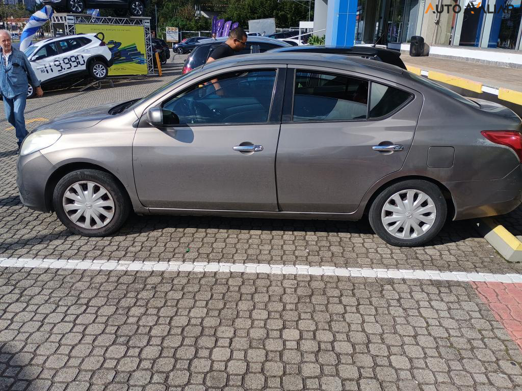 NISSAN VERSA 1.6 16V FLEX SV 4P MANUAL
