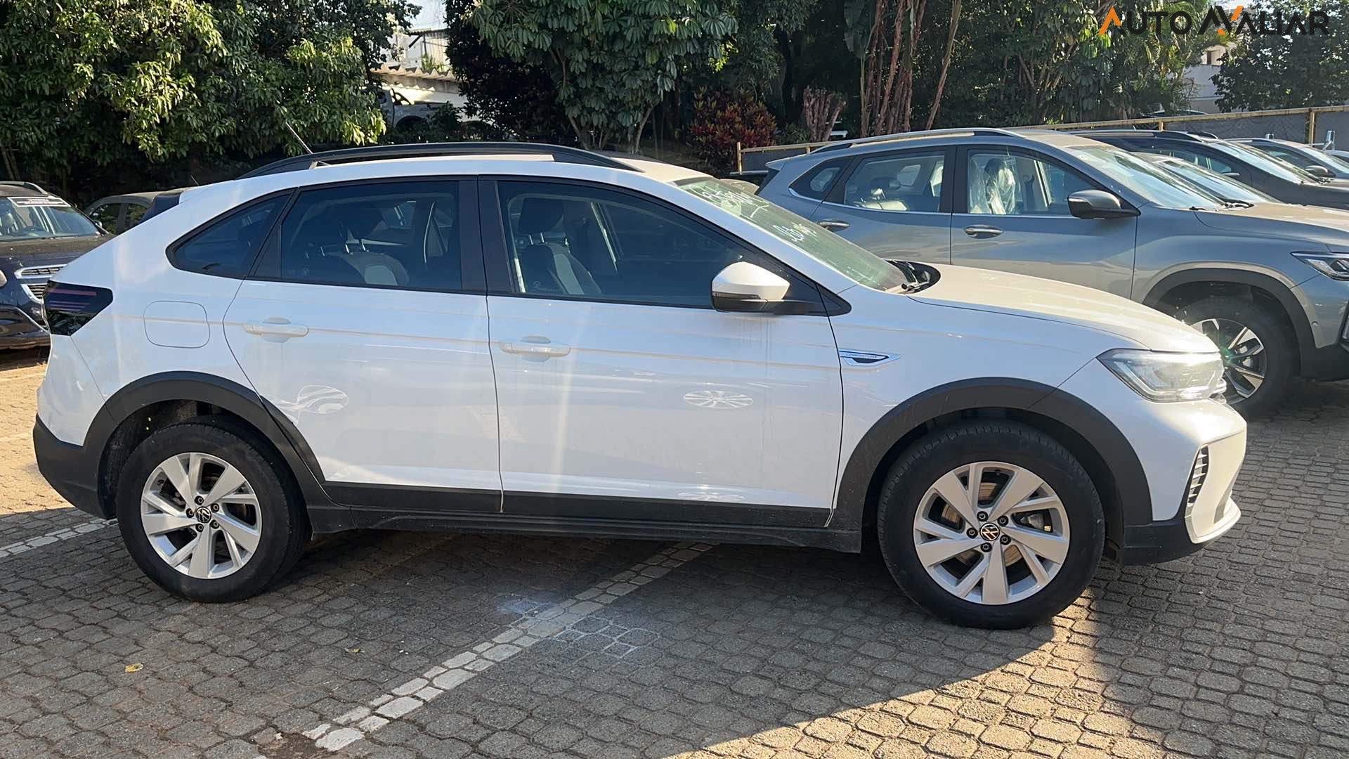 VOLKSWAGEN NIVUS 1.0 200 TSI TOTAL FLEX COMFORTLINE AUTOMÁTICO
