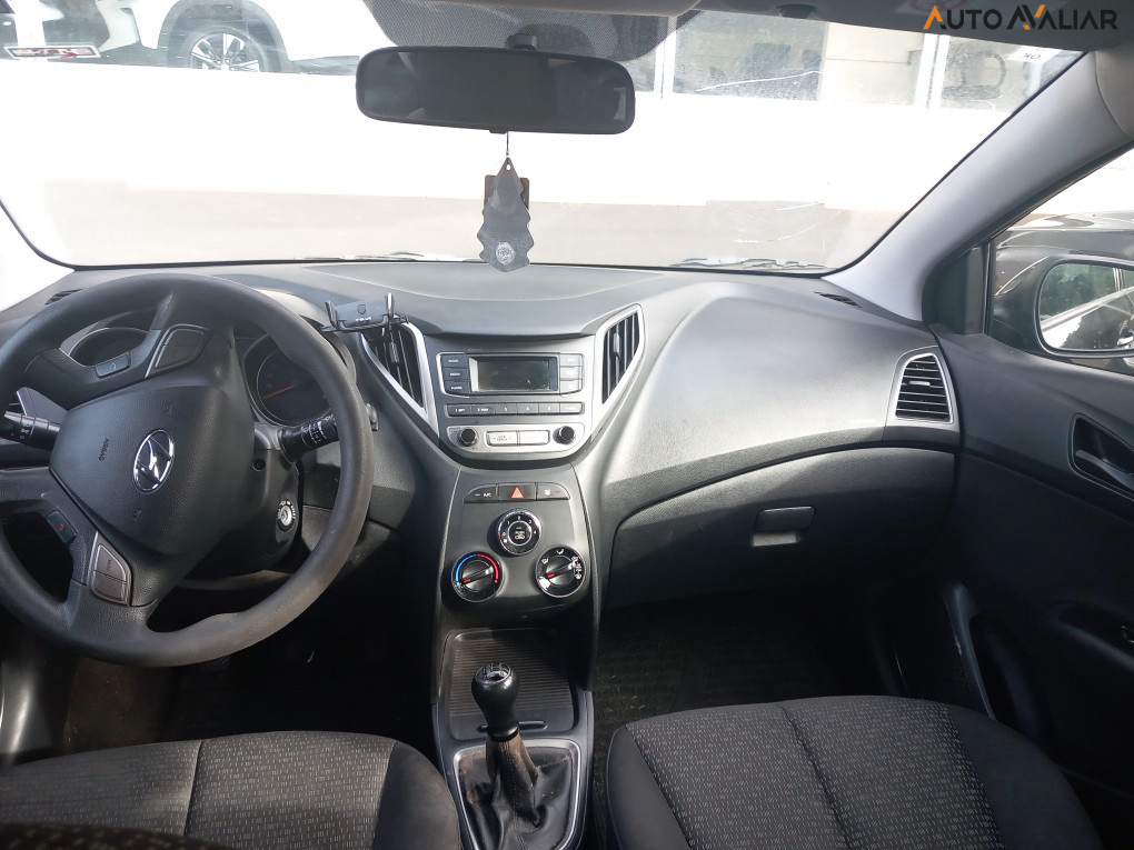 HYUNDAI HB20 1.0 COMFORT PLUS 12V FLEX 4P MANUAL
