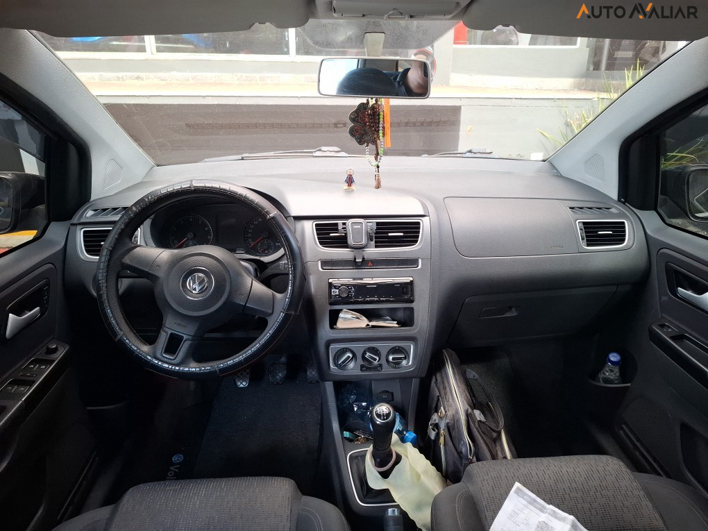 VOLKSWAGEN FOX 1.6 MI 8V FLEX 4P MANUAL