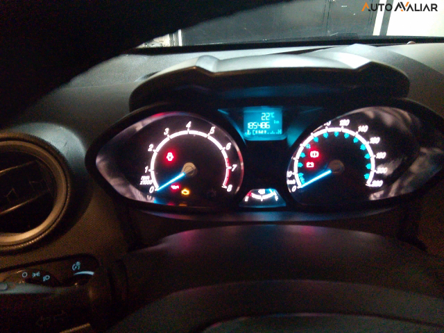 FORD FIESTA 1.5 S HATCH 16V FLEX 4P MANUAL