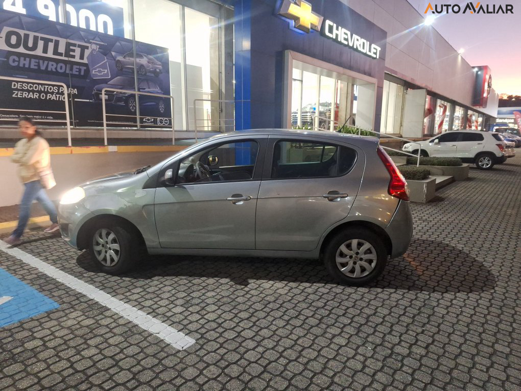 FIAT PALIO 1.0 MPI ATTRACTIVE 8V FLEX 4P MANUAL