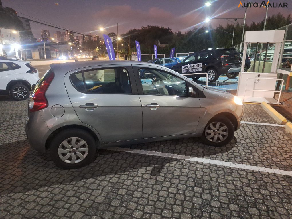 FIAT PALIO 1.0 MPI ATTRACTIVE 8V FLEX 4P MANUAL