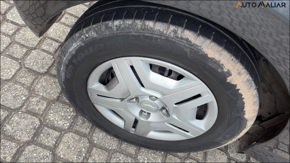 CHEVROLET ONIX 1.0 MPFI JOY 8V FLEX 4P MANUAL