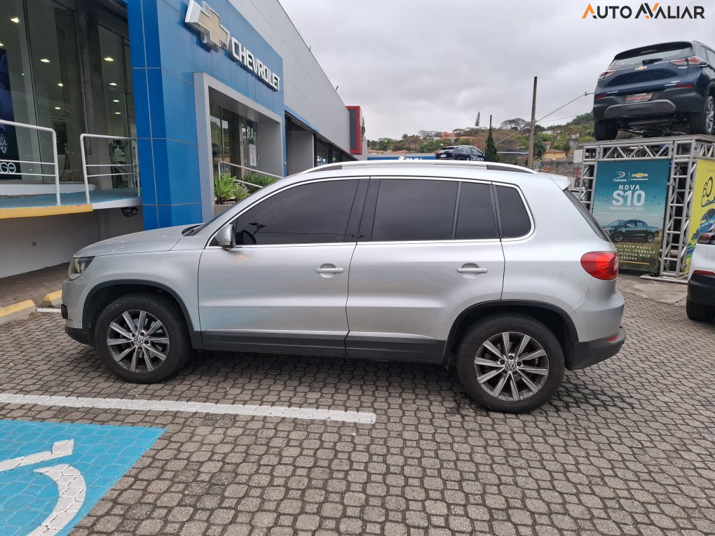 VOLKSWAGEN TIGUAN 2.0 TSI R-LINE 16V TURBO GASOLINA 4P TIPTRONIC