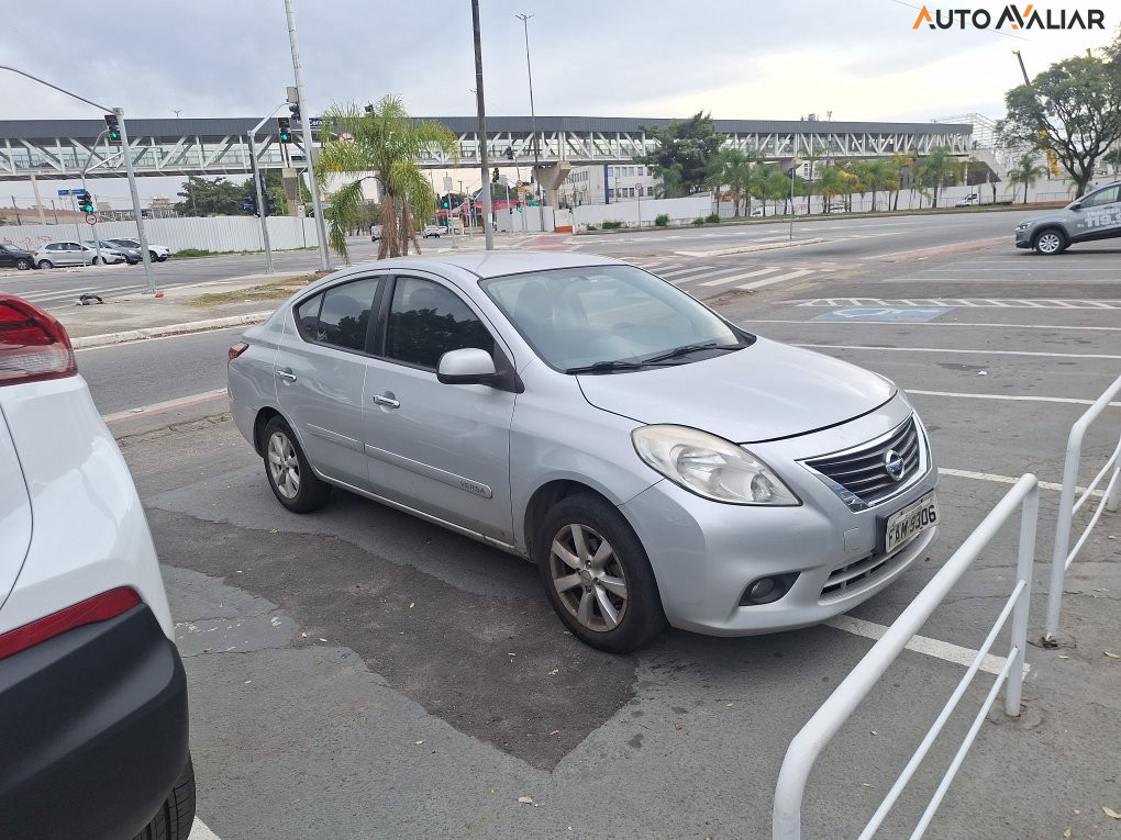 NISSAN VERSA 1.6 16V FLEX SL 4P MANUAL