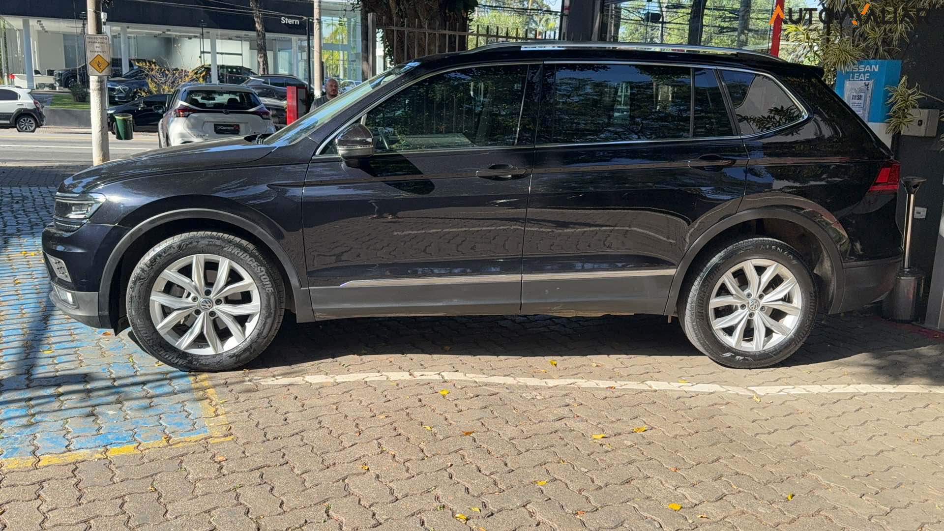 VOLKSWAGEN TIGUAN 1.4 250 TSI TOTAL FLEX ALLSPACE COMFORTLINE TIPTRONIC
