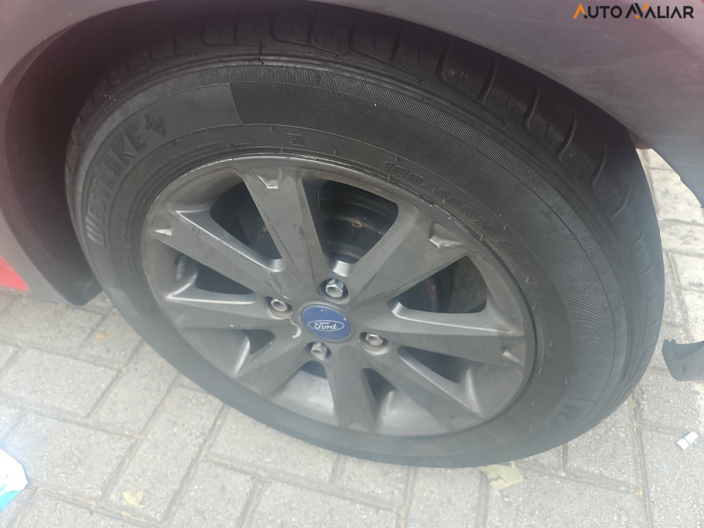 FORD KA 1.0 TI-VCT FLEX SE TRAIL MANUAL