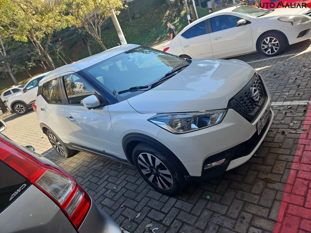 NISSAN KICKS 1.6 16V FLEXSTART SL 4P XTRONIC