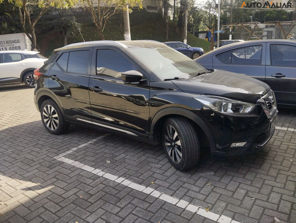 NISSAN KICKS 1.6 16V FLEXSTART SL 4P XTRONIC