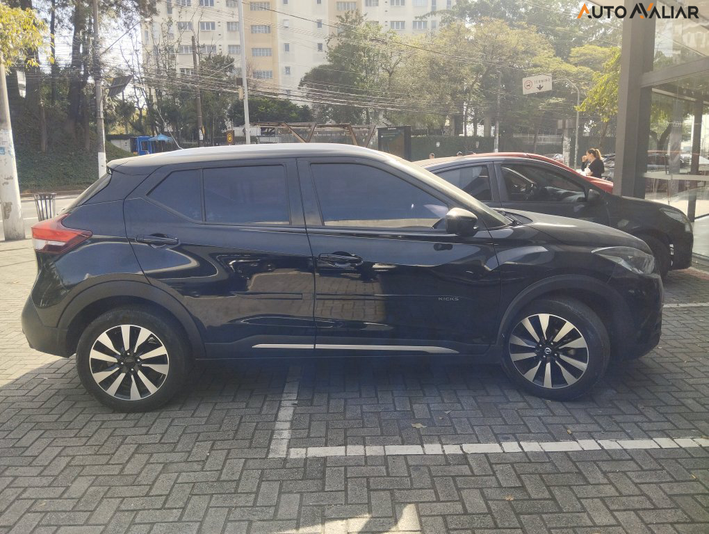 NISSAN KICKS 1.6 16V FLEXSTART SL 4P XTRONIC