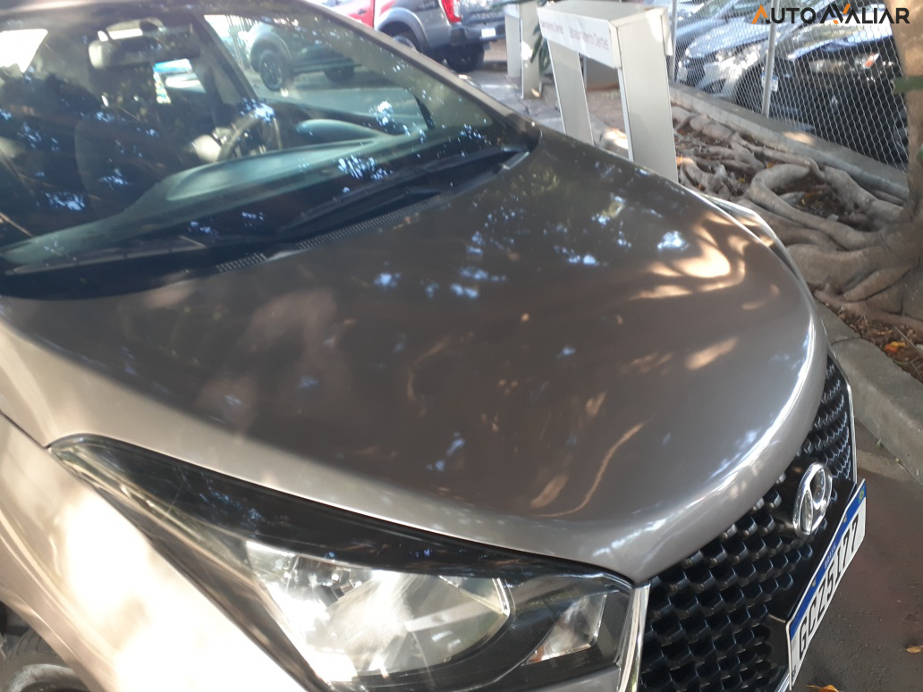 HYUNDAI HB20S 1.0 COMFORT PLUS 12V FLEX 4P MANUAL