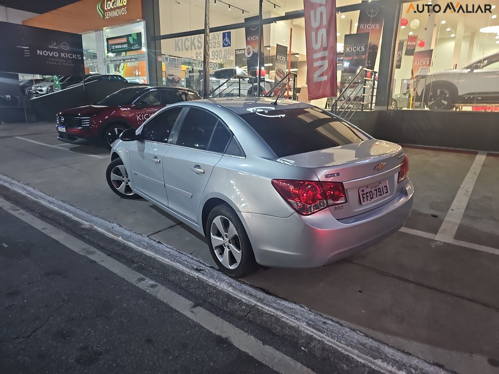 CHEVROLET CRUZE 1.8 LT 16V FLEX 4P MANUAL