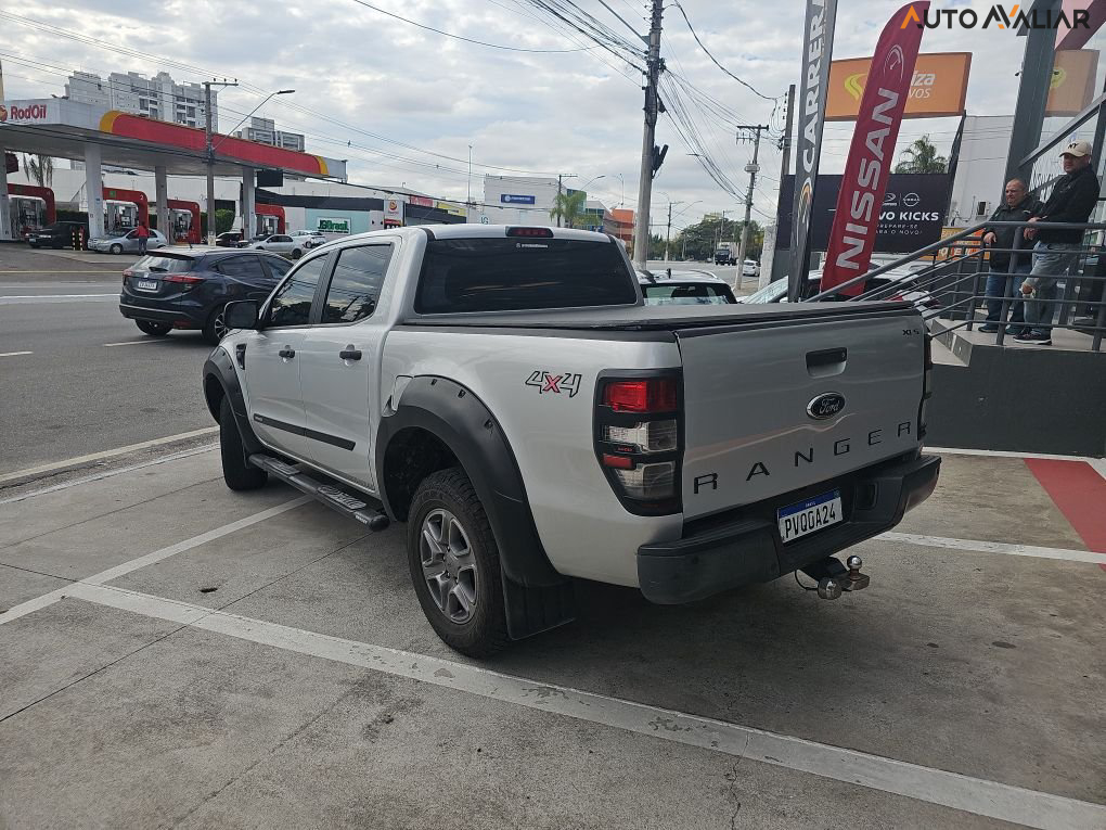 FORD RANGER 2.2 XL 4X4 CD 16V DIESEL 4P MANUAL