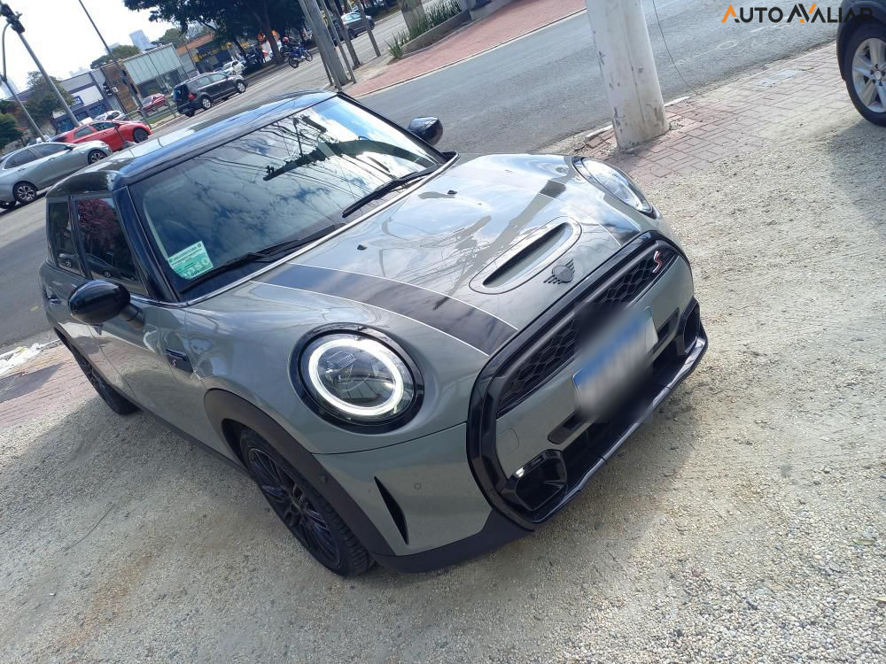 MINI COOPER 2.0 S 16V TURBO GASOLINA 4P AUTOMATICO