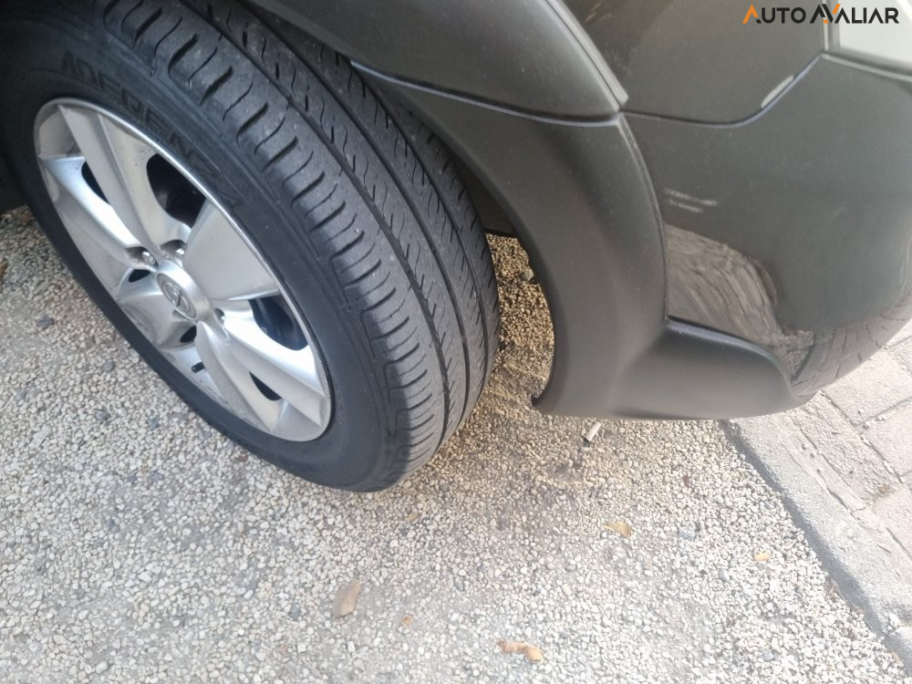 NISSAN LIVINA 1.8 SL X-GEAR 16V FLEX 4P AUTOMATICO