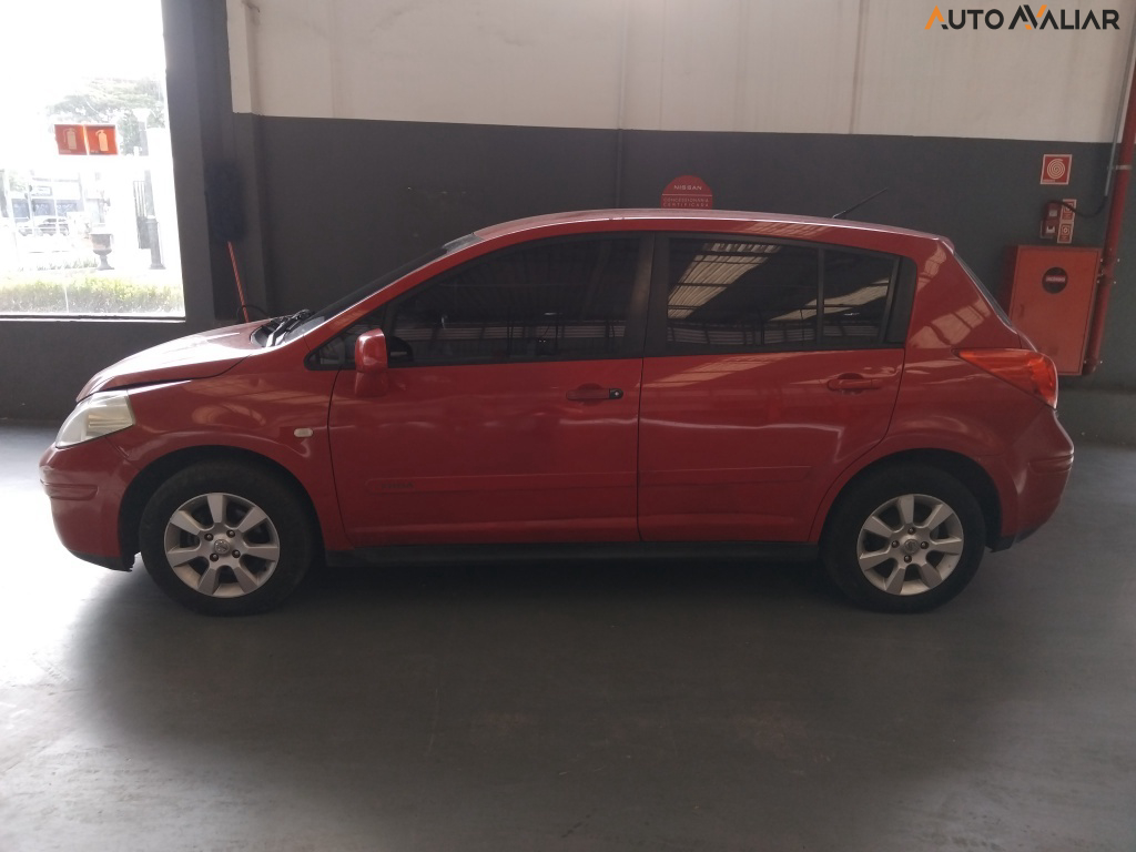 NISSAN TIIDA 1.8 S 16V FLEX 4P MANUAL