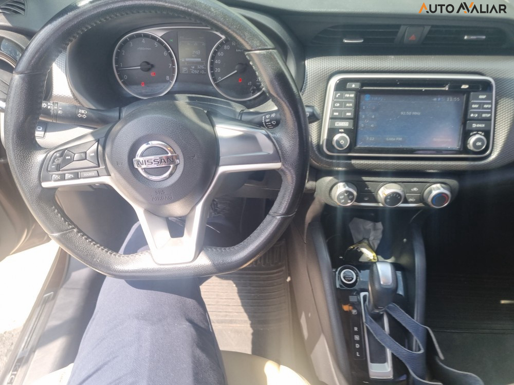 NISSAN KICKS 1.6 16V FLEX SV 4P XTRONIC