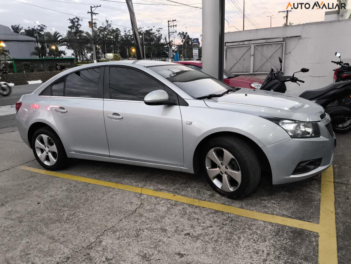 CHEVROLET CRUZE 1.8 LT 16V FLEX 4P AUTOMATICO