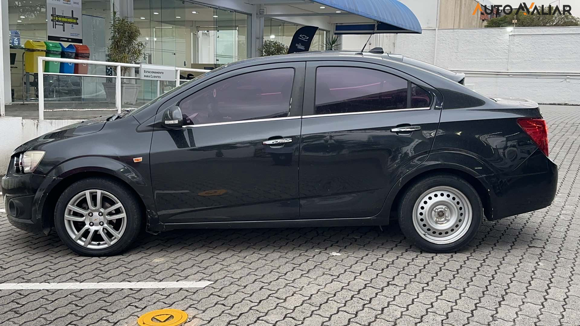 CHEVROLET SONIC 1.6 LTZ SEDAN 16V FLEX 4P AUTOMATICO