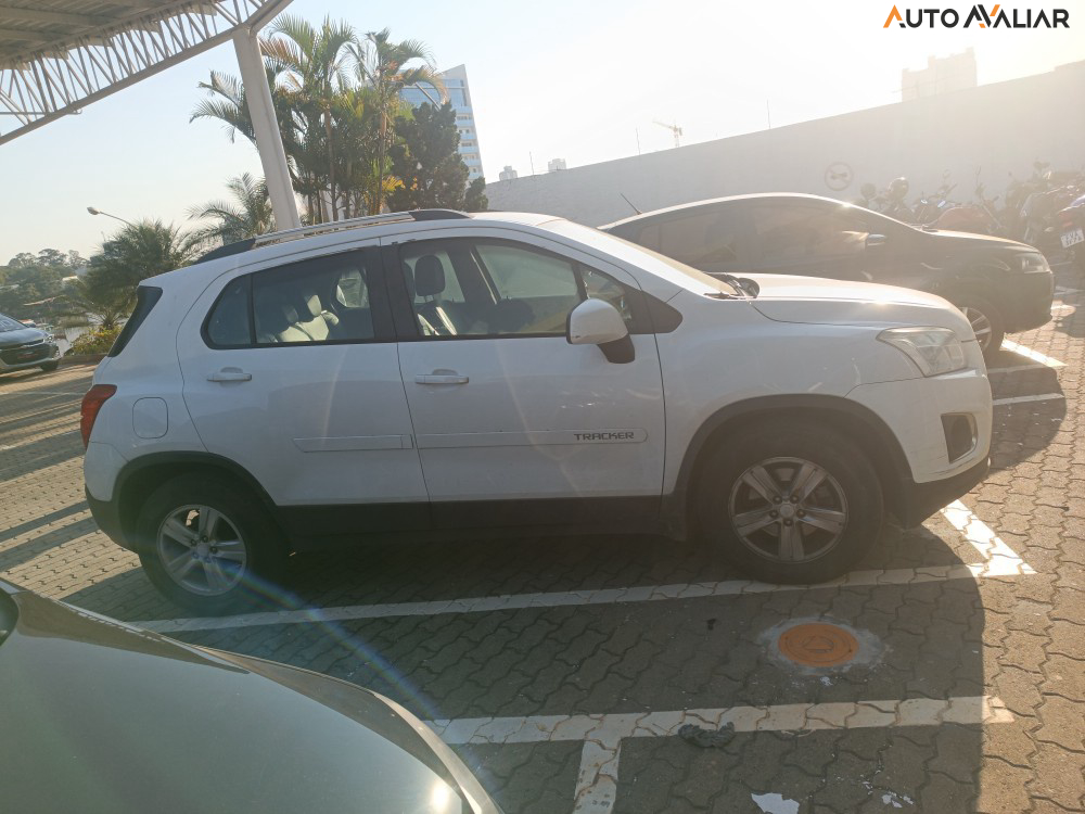 CHEVROLET TRACKER 1.8 MPFI LT 4X2 16V FLEX 4P AUTOMATICO
