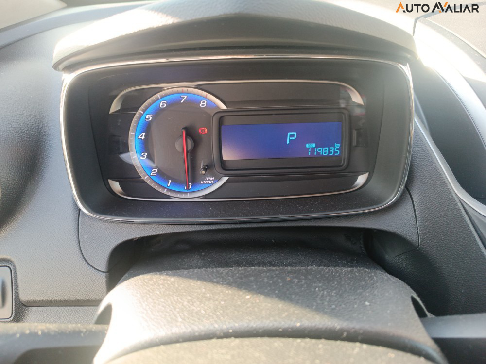 CHEVROLET TRACKER 1.8 MPFI LT 4X2 16V FLEX 4P AUTOMATICO